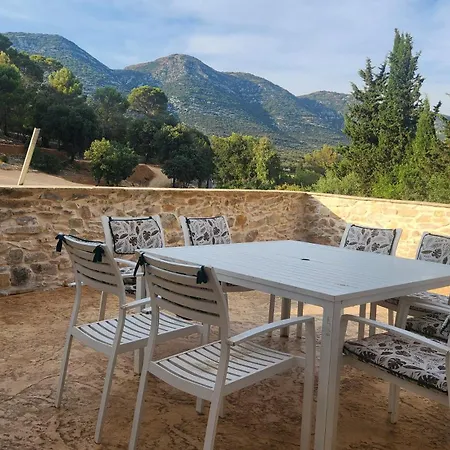Du Relais - Mas Du Ginestous Apartment